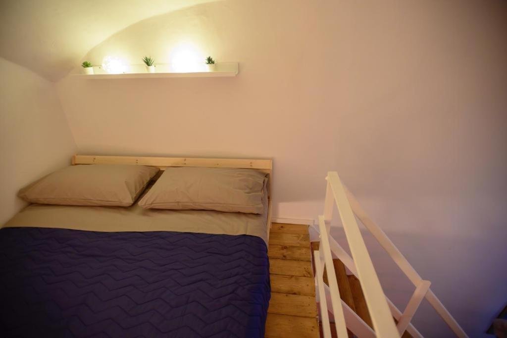 Central Guest House เนเปิลส์ ภายนอก รูปภาพ